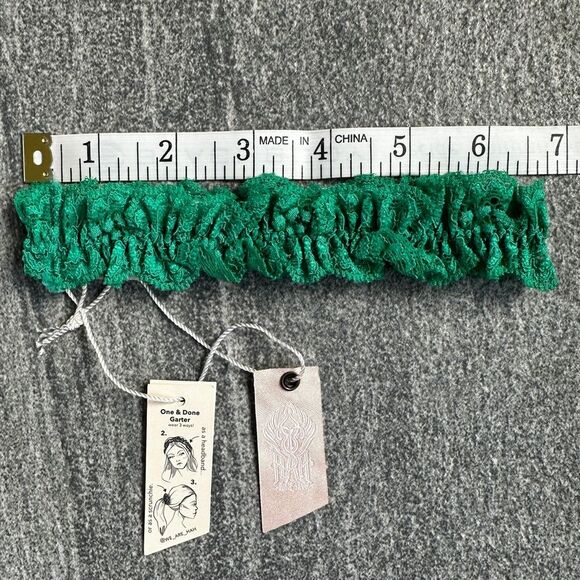 NWT Free People x HAH One & Done Lace Garter Scrunchie Headband in Emerald Green - Picture 9 of 13